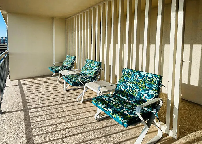 Fountainhead Towers Apartment